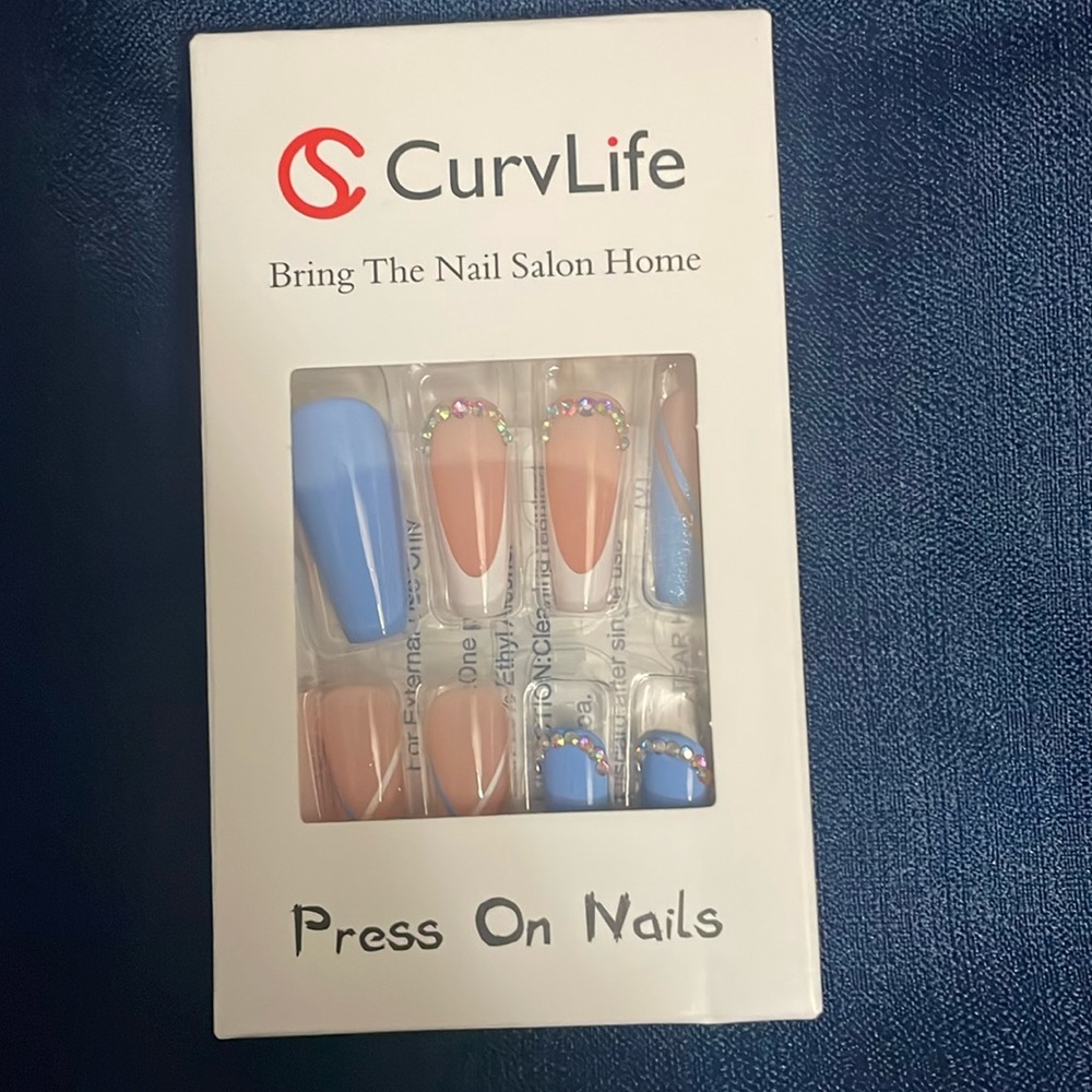 Curvlife nails